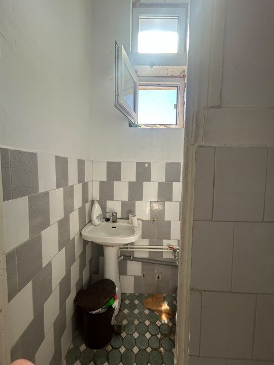 Spatiu comercial de inchirat – fotografia 5 din 10