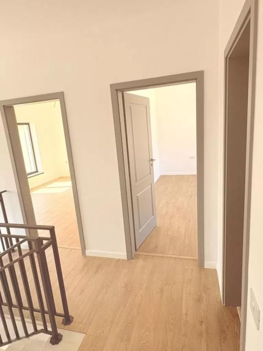 Vile individuale P+1+Pod în Tunari, 5 camere, pompă de căldură – fotografia 17 din 17
