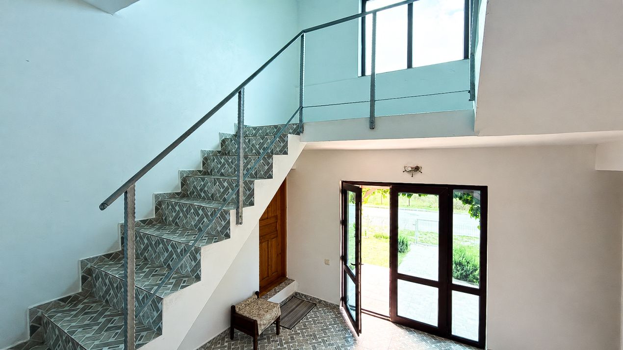 Vila Pensiune cu 22 camere in Eforie Nord 720 mp construiți | Teren 627 mp – fotografia 15 din 19