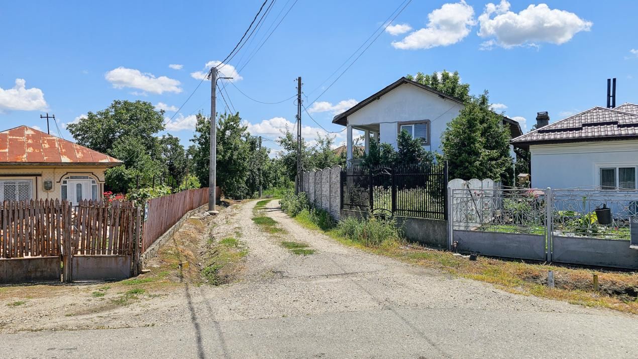 Curte 3200 mp Bolintin Vale, intravilan, intre case – fotografia 9 din 27