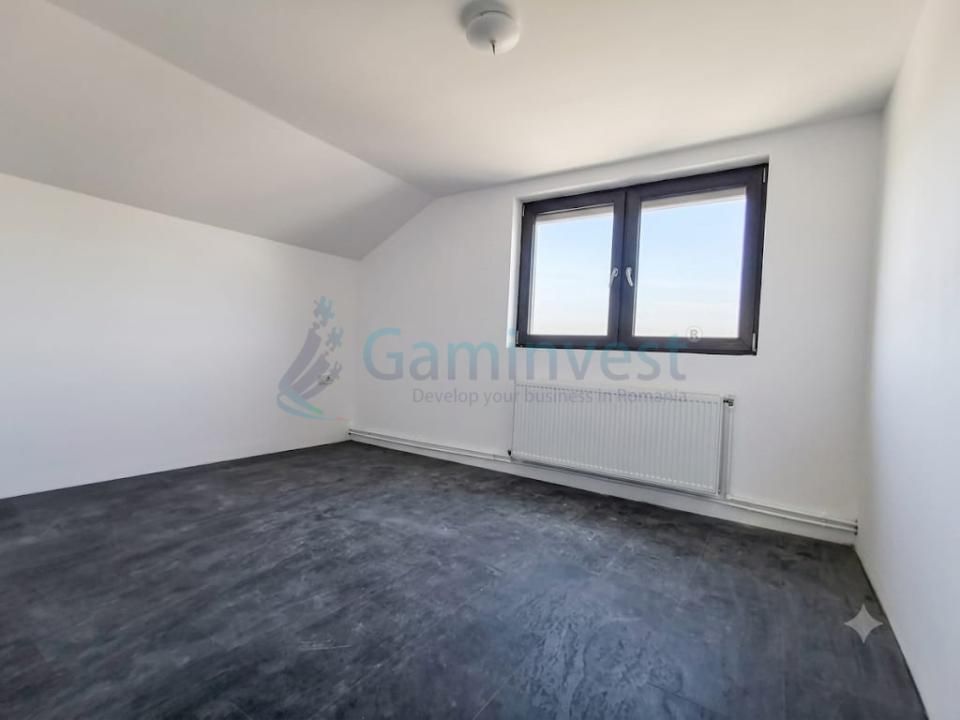 Casa de vanzare cu priveliste spre lac, in Paleu, Bihor – fotografia 7 din 23