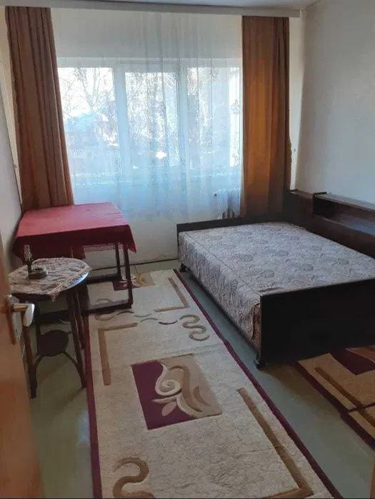 Apartament 3 camere - zona Gorjului – fotografia 1 din 7