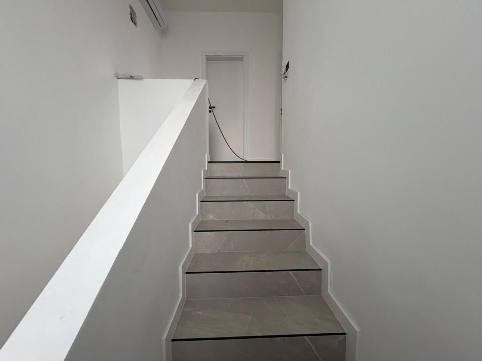 Triplex in Sacalaz | Finisaje premium | 4 camere | Asfalt | 2 balcoane – fotografia 9 din 15