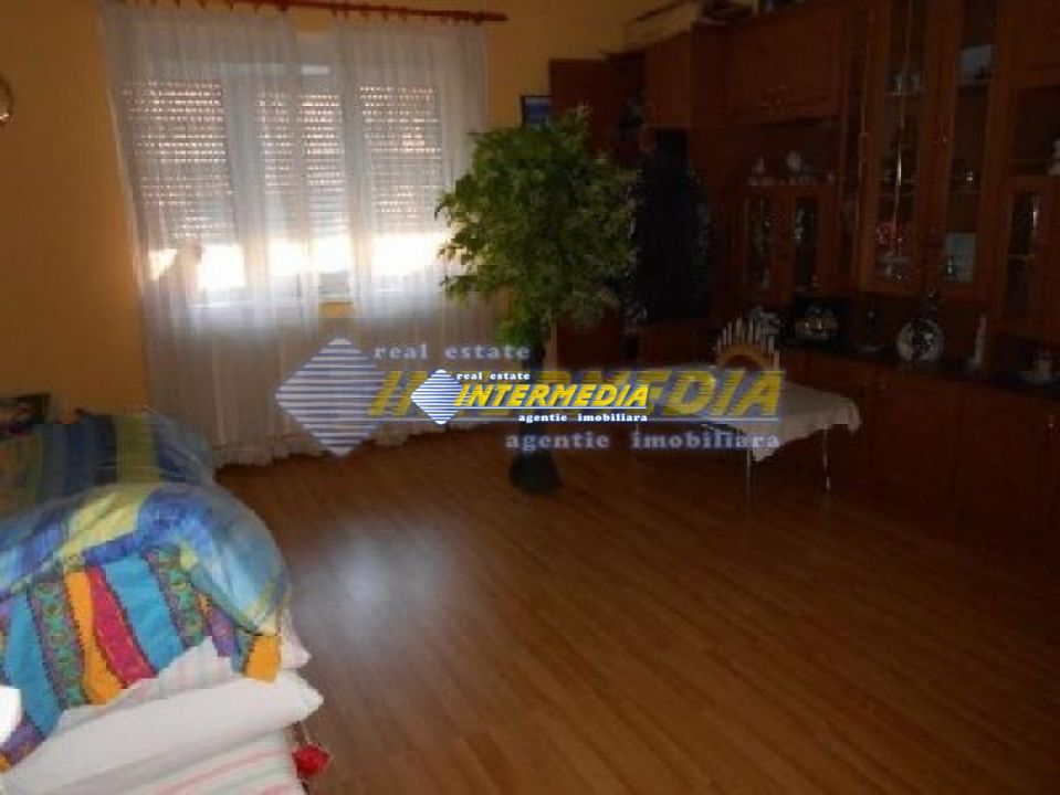 Vila de vanzare Alba Iulia zona Centru – fotografia 4 din 13