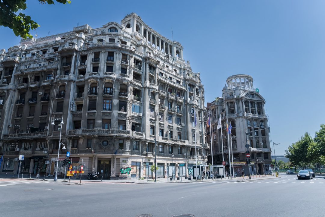 Apartamentul din turnul cu glorietă — Calea Victoriei nr. 2 – fotografia 2 din 38