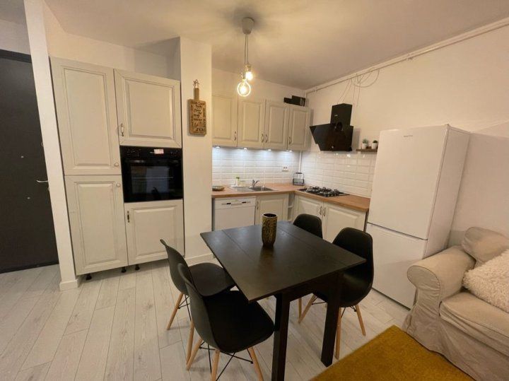 2 Camere de vanzare | Chitila | Metrou | Centrala Proprie | Mobilat | Utilat – fotografia 2 din 8