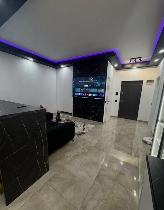 Apartament cu 2 camere, mobilat modern, terasa, garaj m LIFT, in spate la VIVO! – fotografia 1 din 7