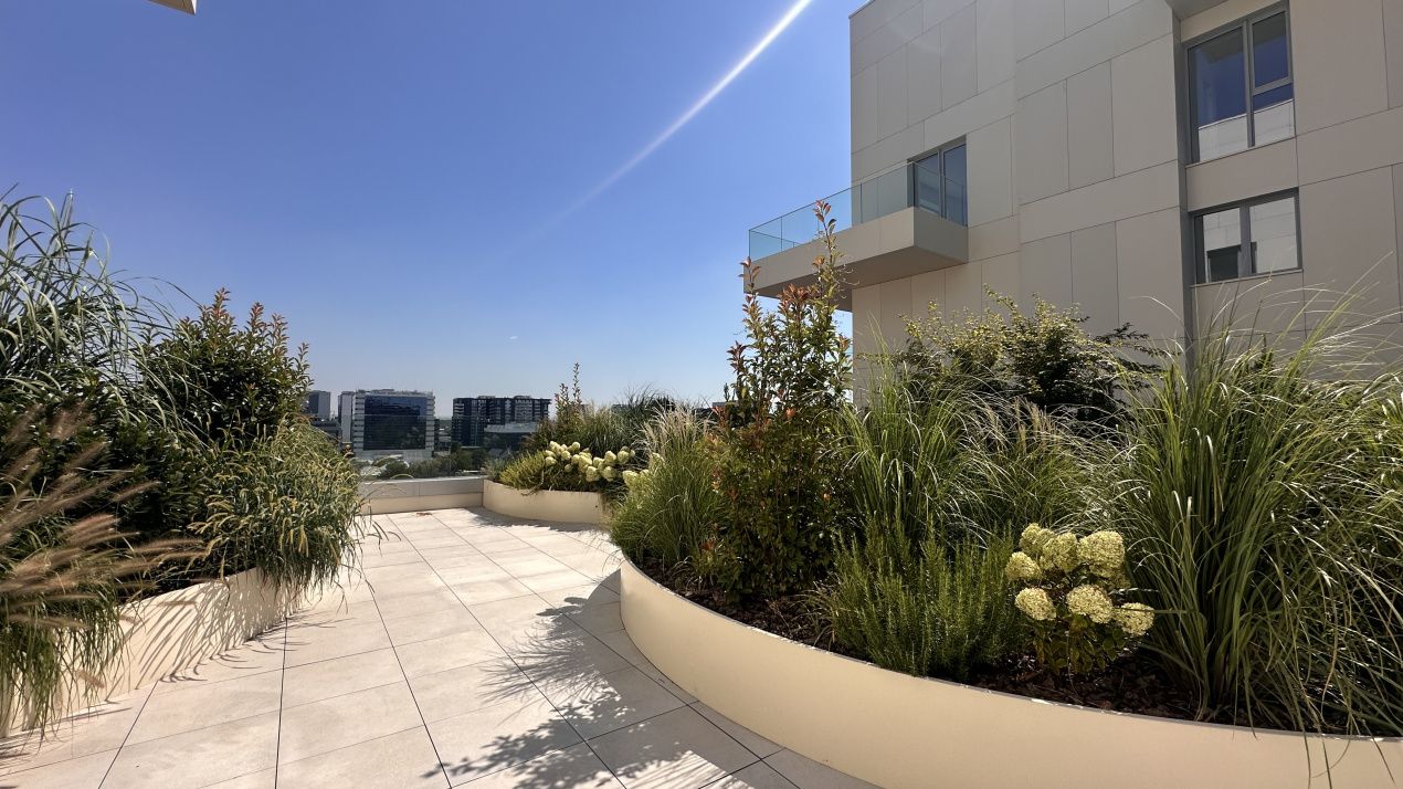 2 Camere + Balcon || Aviatiei Tower Faza II Designer Finishes – fotografia 10 din 12