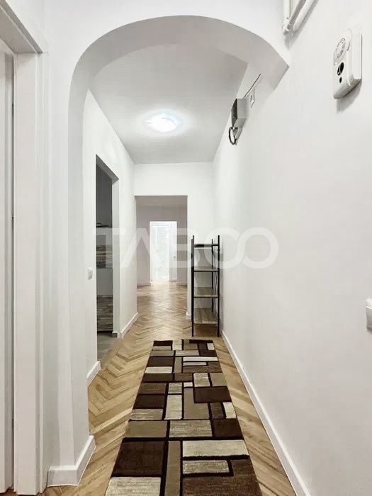 Apartament cu 3 camere in Grigorescu cu 2 balcoane etaj 1 langa Piata – fotografia 8 din 8