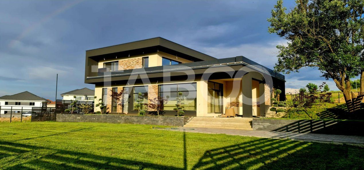 Casa moderna cu 5 camere, piscina si priveliste superba, Cisnadie – fotografia 18 din 26