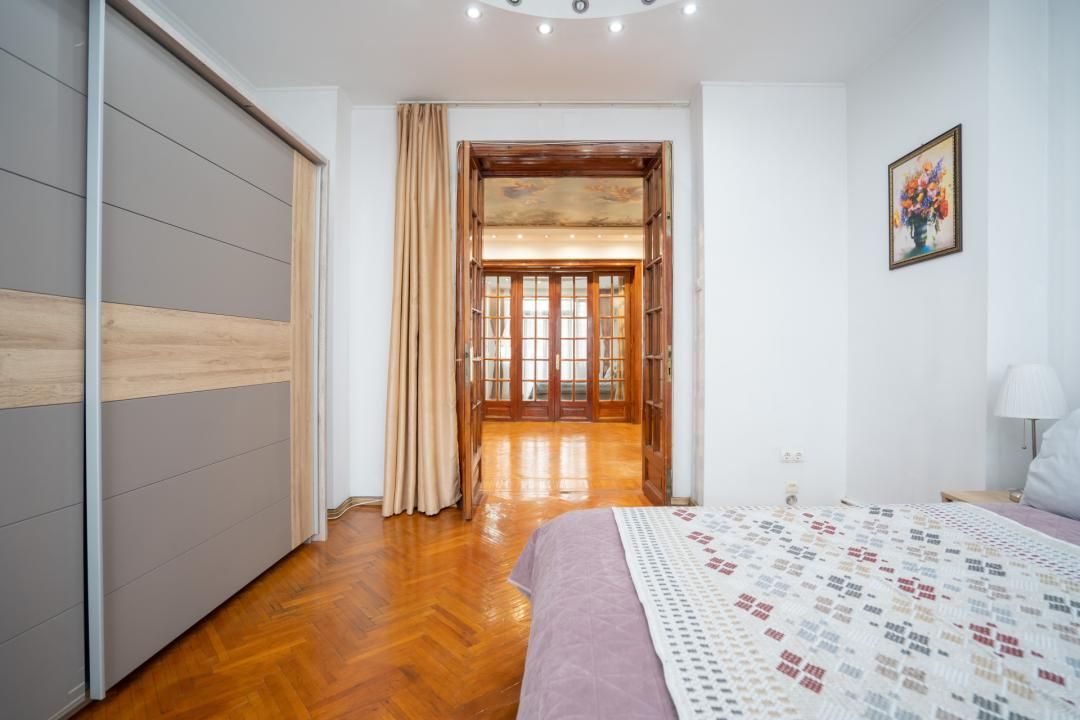 6-Room Apartment 🕰️ Cismigiu Garden 🕰️ Private Heating System 🕰️ Parking – fotografia 11 din 43